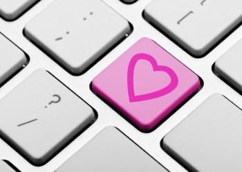 Dream Lover: Models Sending Pictures for Bitcoin