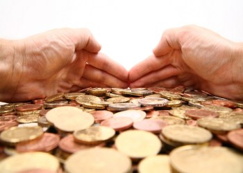 Bitcoin Companies Are Compounding the Bitcoin Hoarding Problem