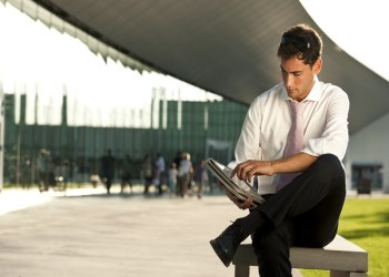 Blockchain Technology Will Help Companies Manage Mobile Workers