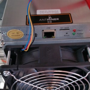 AntMiner S9 Front