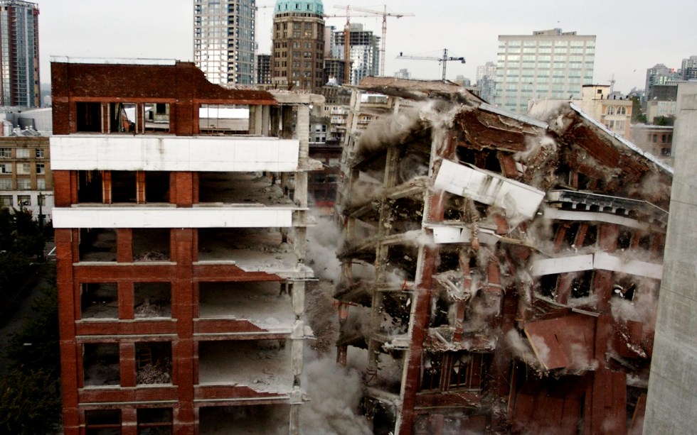 PBoC Counselor: Countries Solely Using Crypto Would 'Collapse'