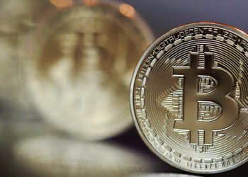 bitcoin btc gbtc correlation