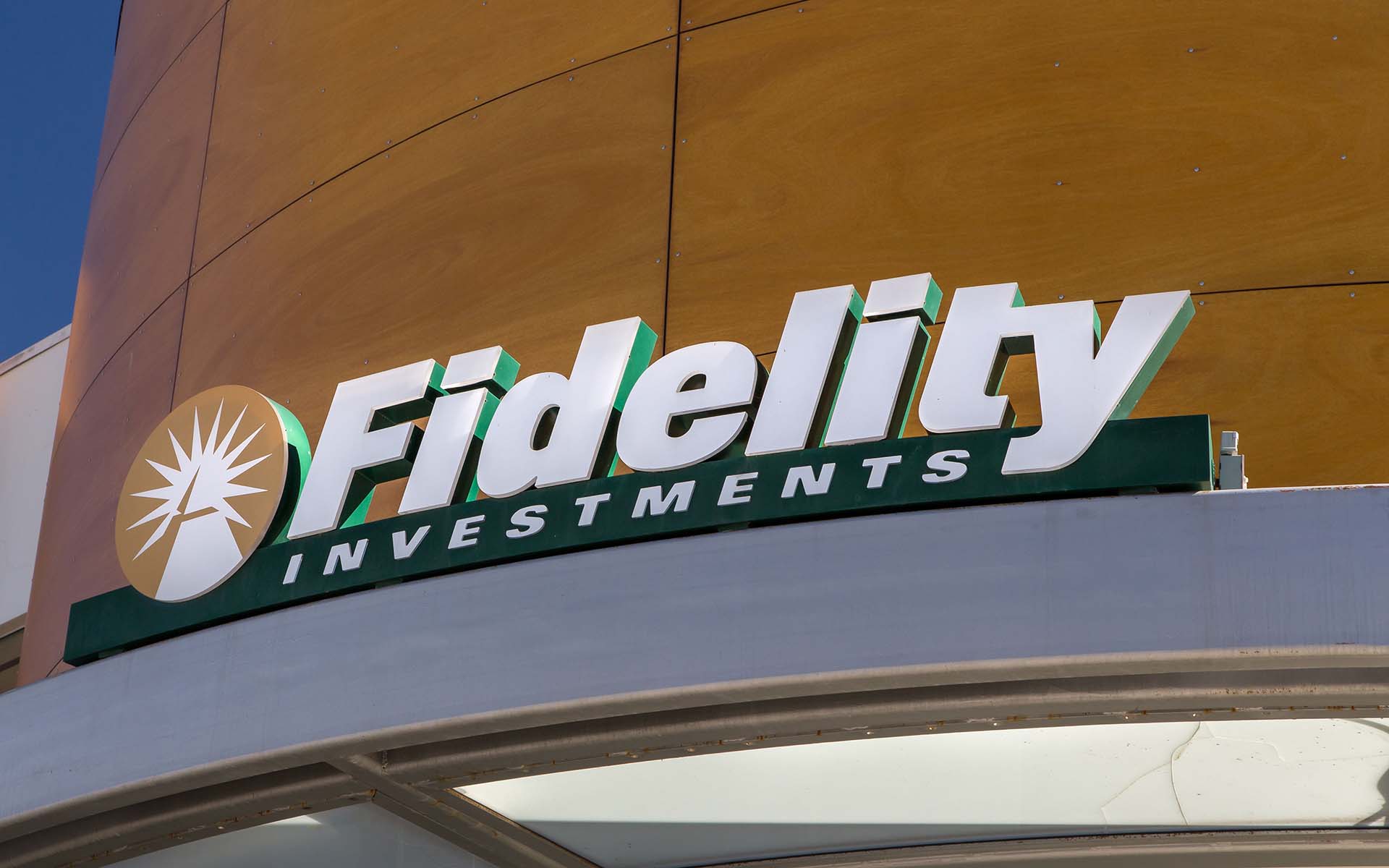 how to buy bitcoin stock with fidelity