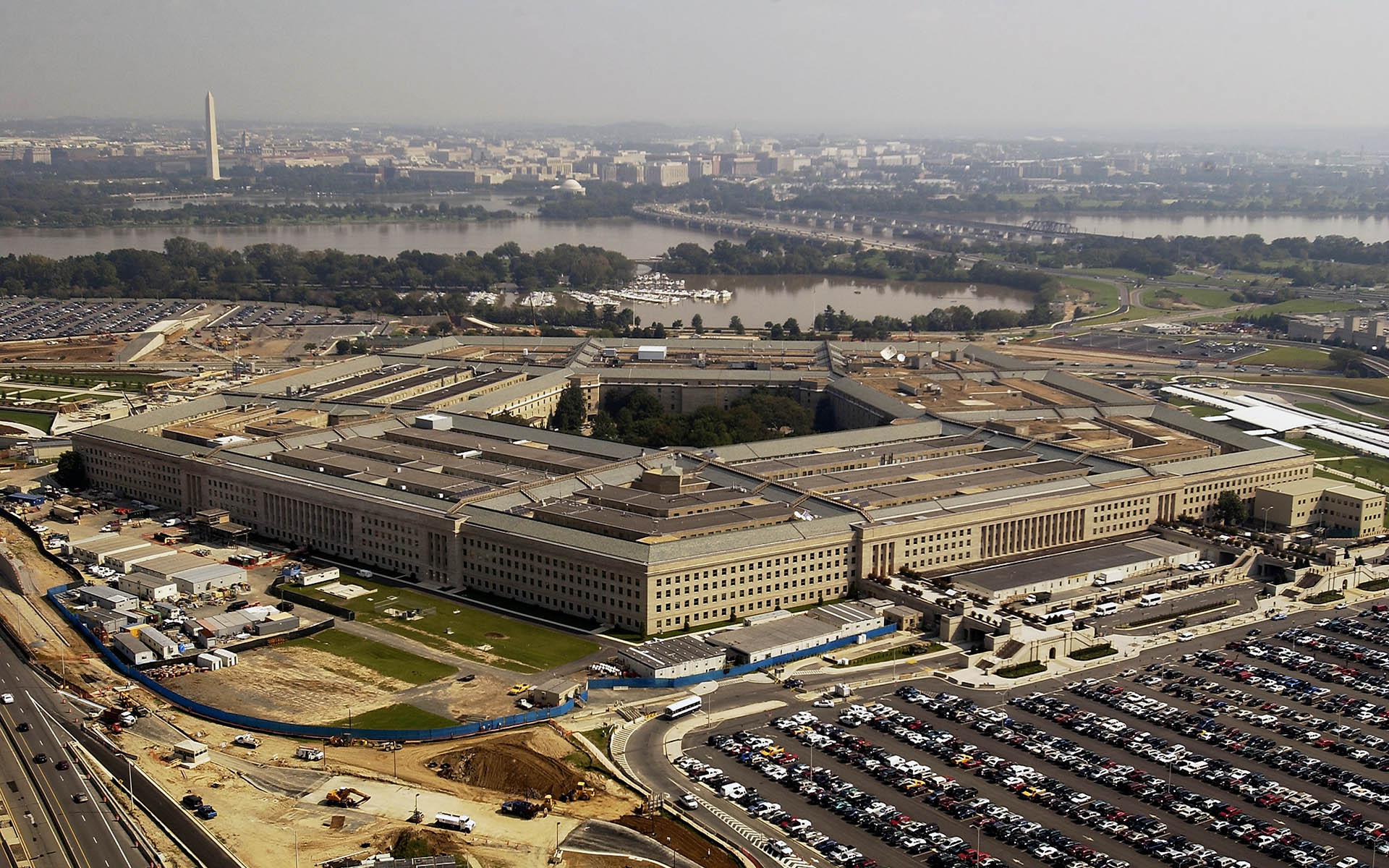 Pentagon Looking to Draft Blockchain Technology for Security Purposes