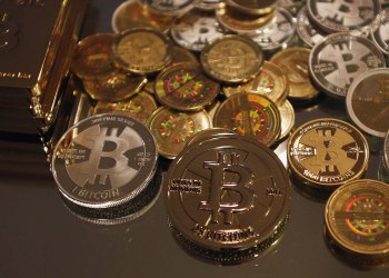 Fortune Goes All-Out For Bitcoin As Coinbase CEO Admits 'Bubble'