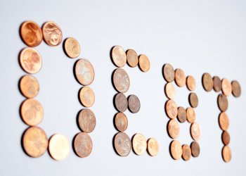 Average Americans Putting Themselves into Debt for Bitcoin