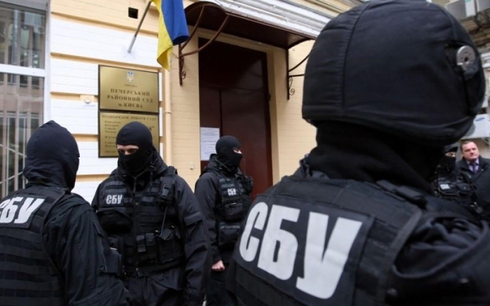 Scare Tactics and Unlawful Seizure: Ukrainian Security Service Raids Forklog Offices, Seize Tech and Funds