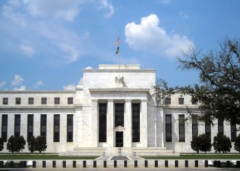 St. Louis Federal Reserve Bank: 3 Qualities Bitcoin and Cash Share
