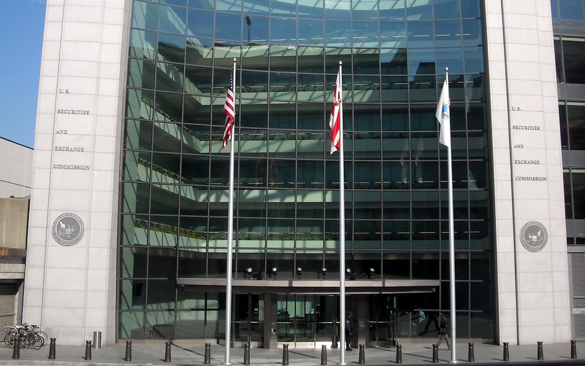 ‘No Reason to Not Allow’ the Bitcoin ETF to Go Ahead — Says SEC Commissioner