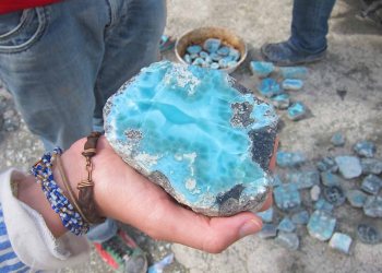 The Atlantis Blue Project Turns to Stellar to Help Restore the Damaged Larimar Trade