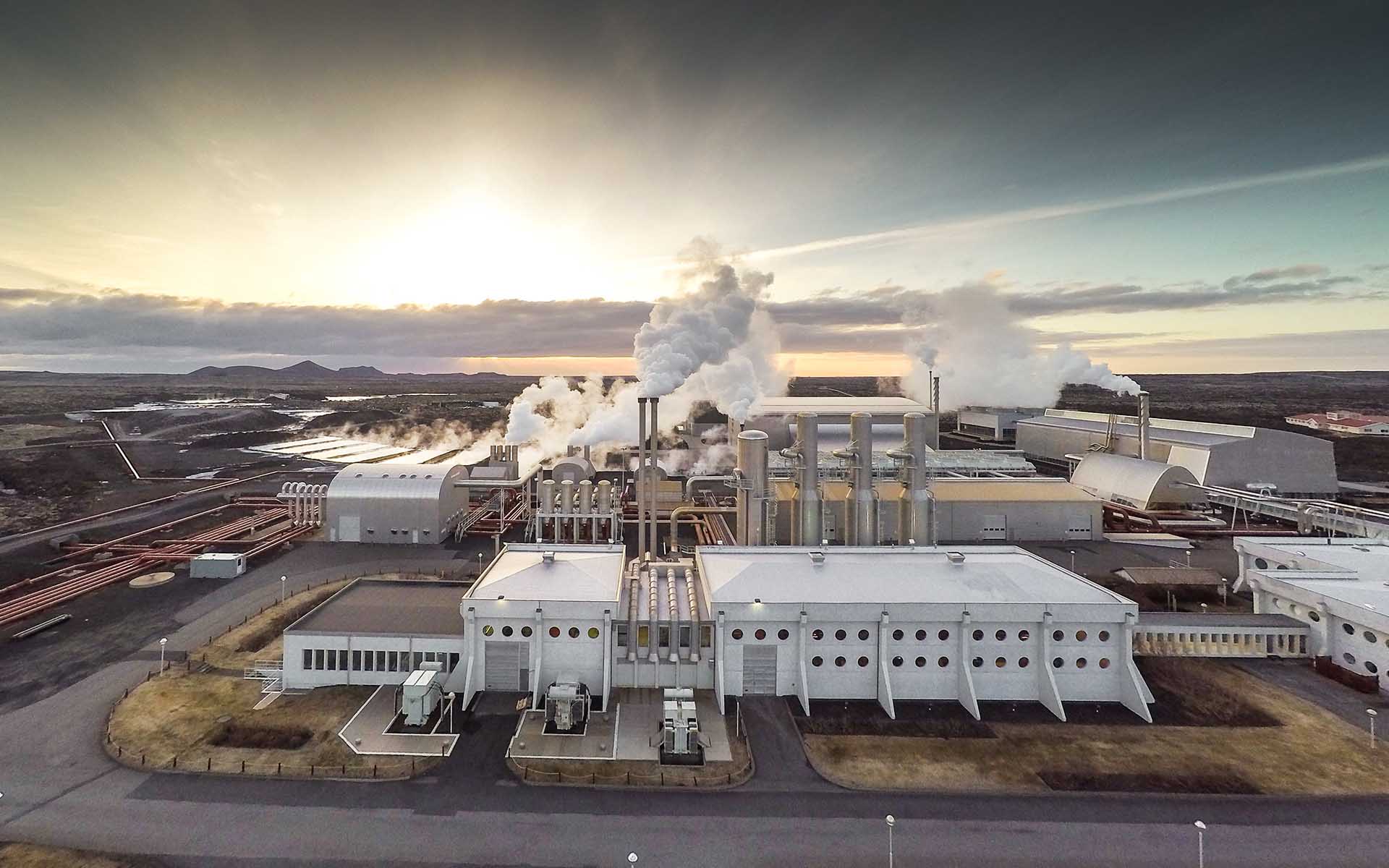 MoonLite Confirms Power & Distribution for Massive Mining Operation in Iceland