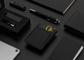 Just How 'Cool' is the CoolWallet S? (Review)