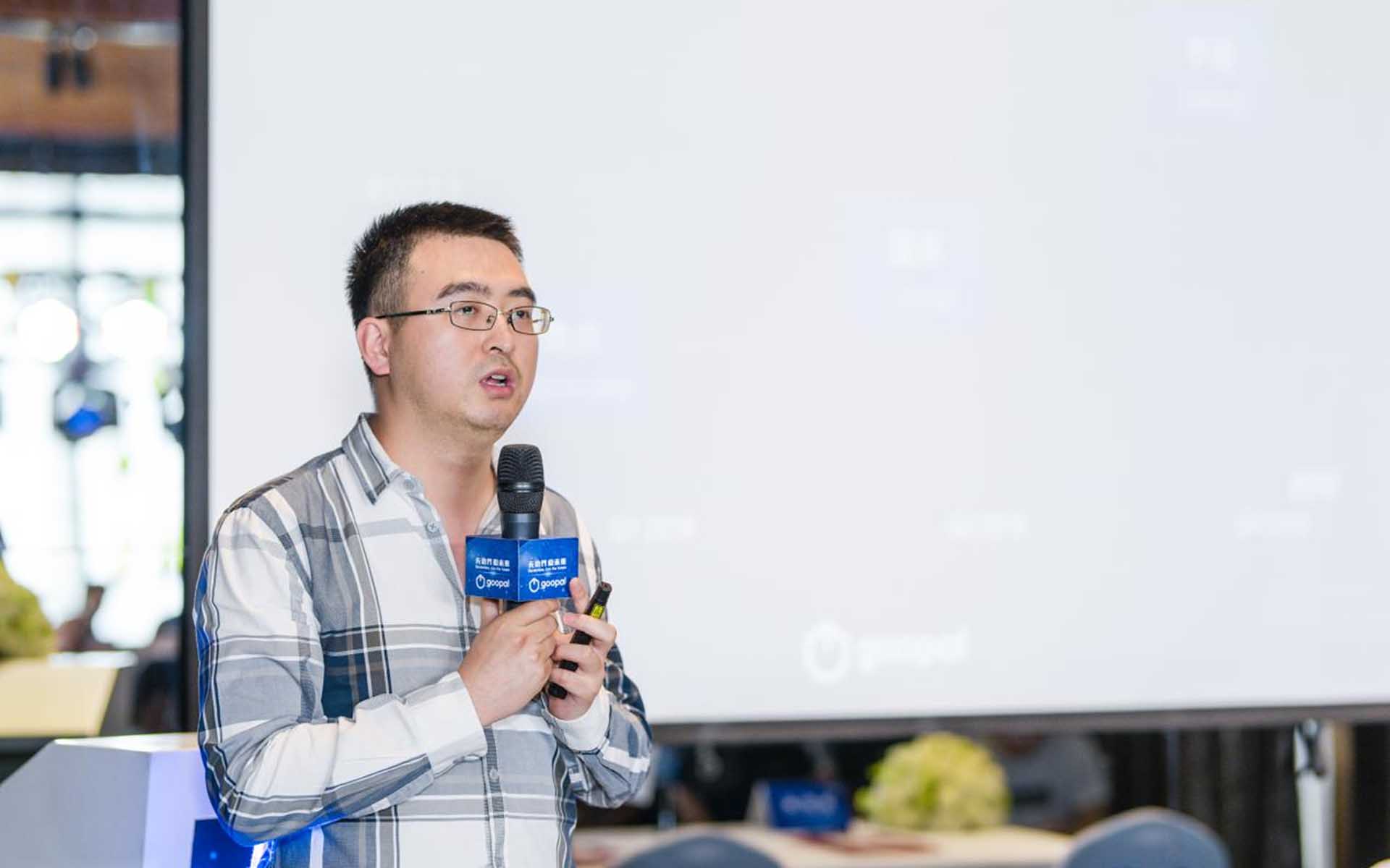 Achain Founder Tony Cui: We Are the Chosen Ones of this Era, We Shoulder its Destiny