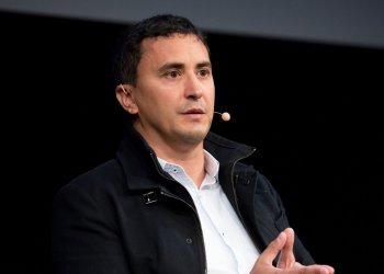 EOS Will See ‘Massive Exchange Hack’ This Year, Cornell Professor Says