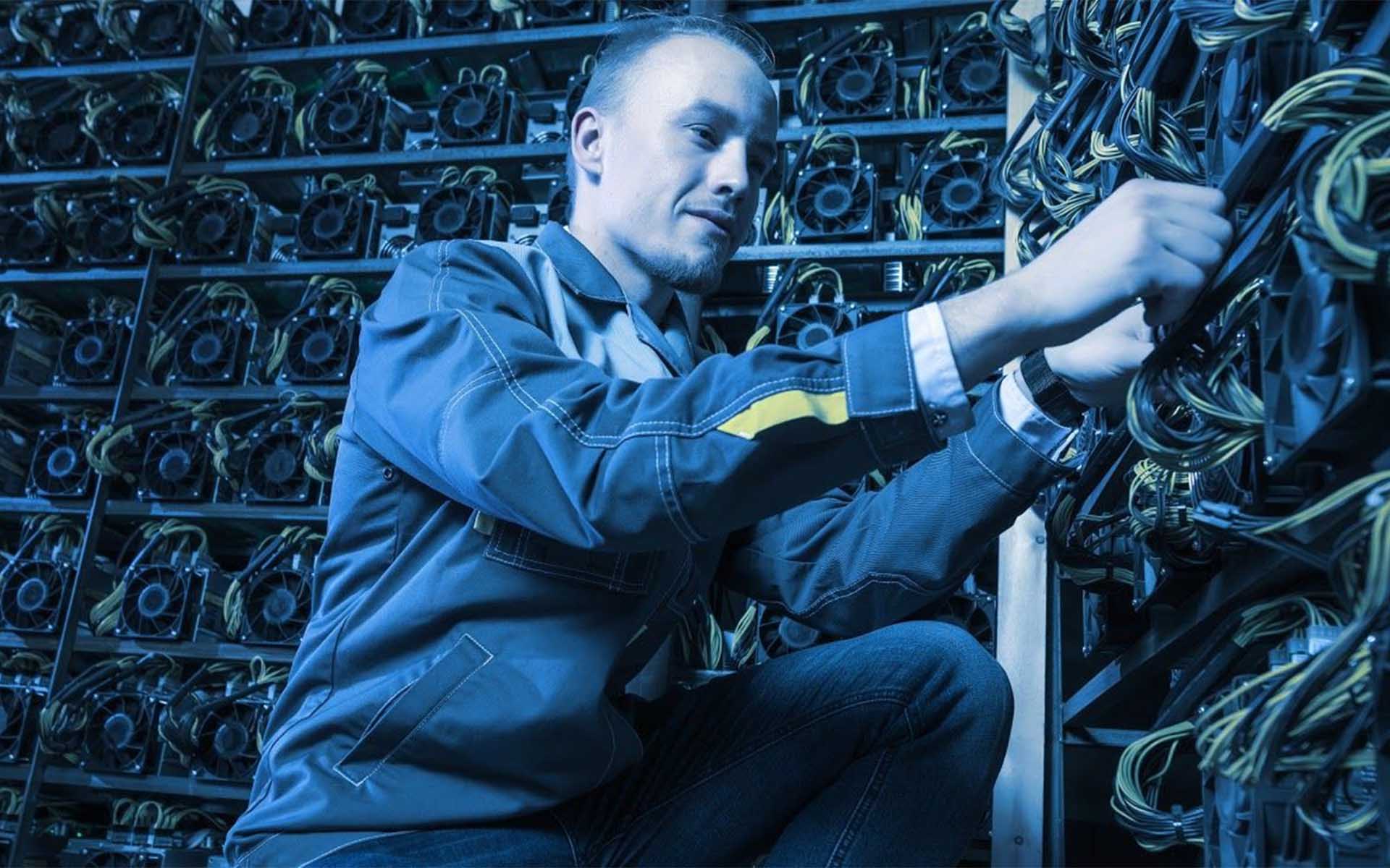 HashByte’s New Renewable Powered Mining, Tackling the Industries Greatest Downfall and Pulling in Huge Profits!