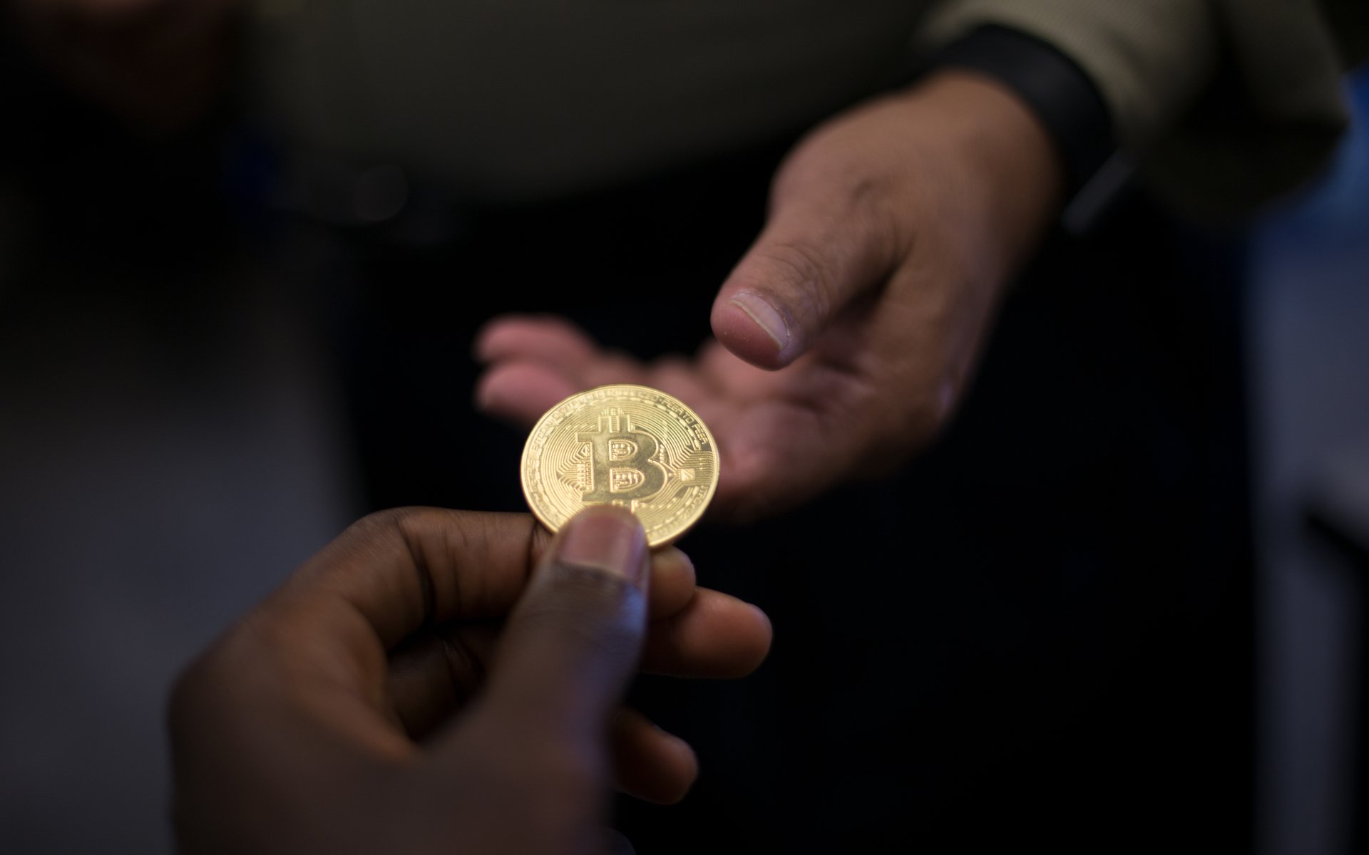 BTC depășește aurul în volumul de tranzacții OTC - Goana dupa Bitcoin