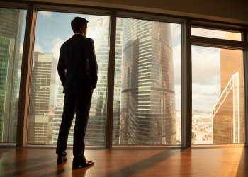 Coinbase Index Fund Launches for Big-Money Investors Amid Brutal Market Conditions