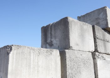 Bitcoin is the Most Stable Cryptocurrency, Says Billionaire Investor