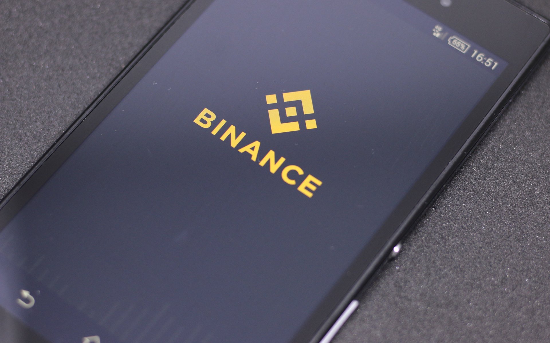 binance coin vs ethereum