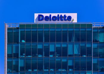 New Survey: Over 70% of Executives Think They Are “Experts” on Blockchain Technology