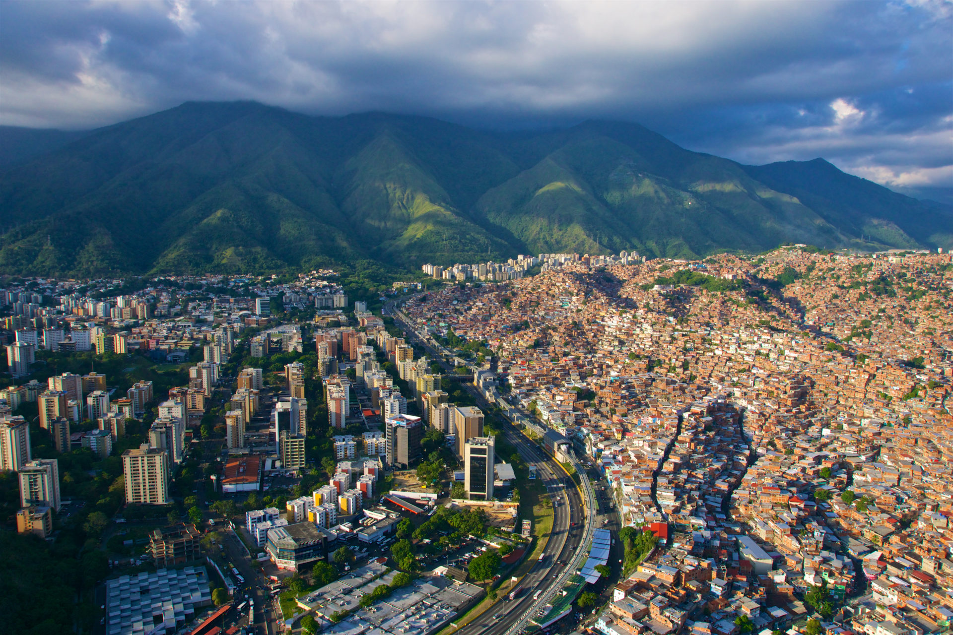 Venezuela's Central Bank Unveils App to Convert New Crypto-Pegged ‘Sovereign Bolivar’