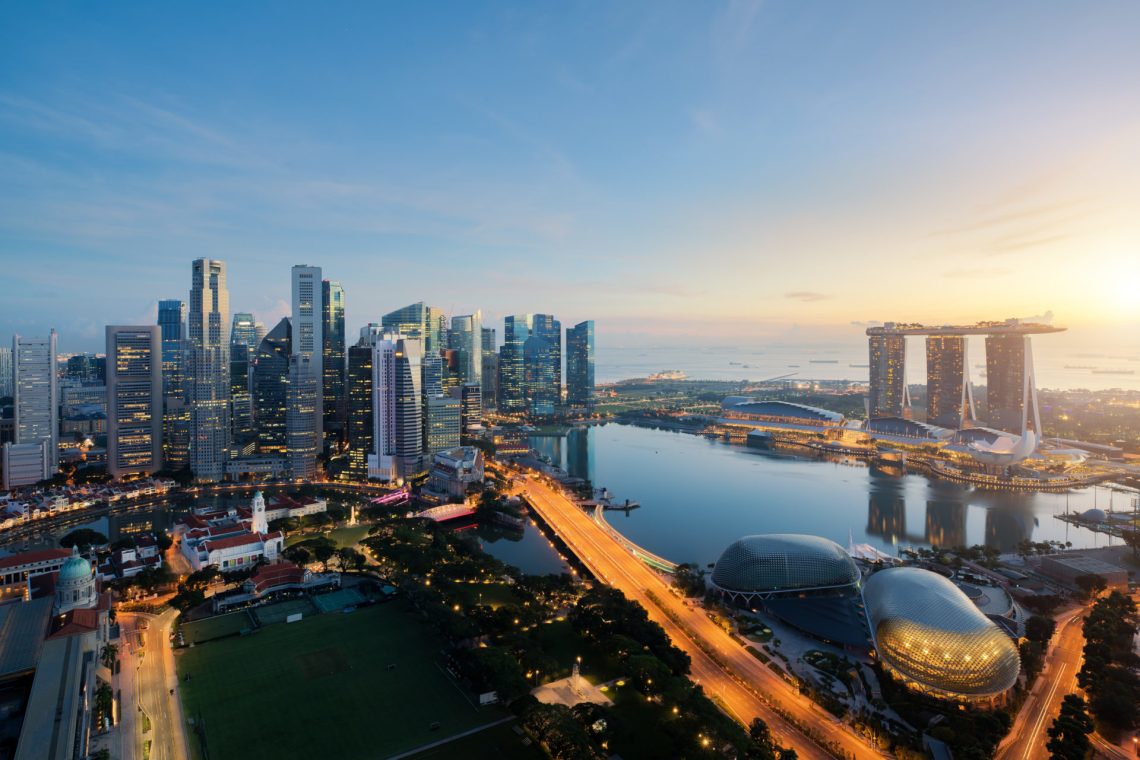 Singapore Central Bank Okays Crypto Derivatives Trading