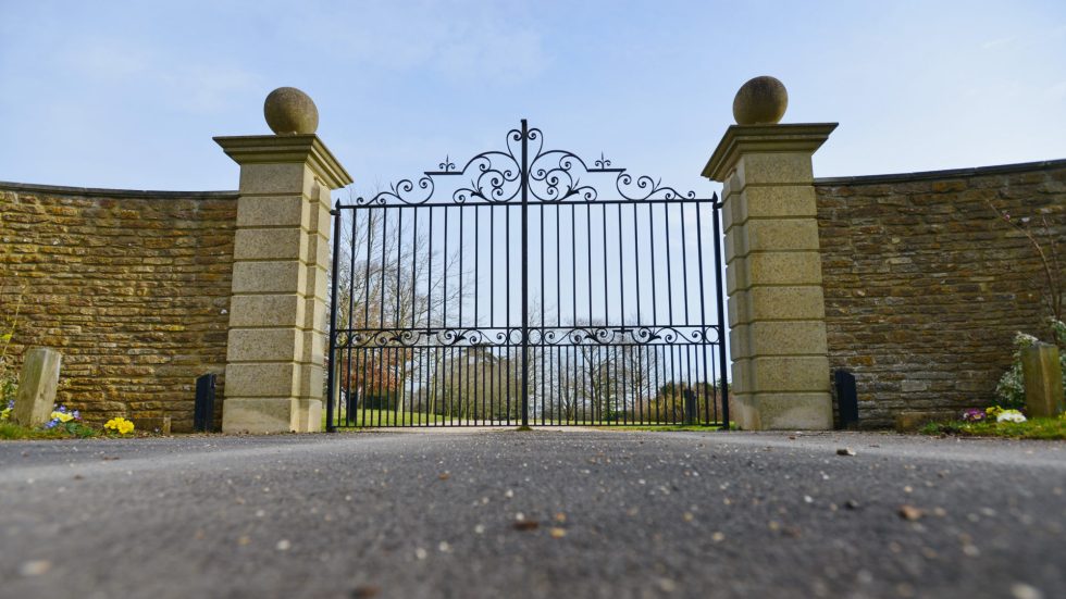 New York City Mansion Hits The Market For Either Cash Or Bitcoin