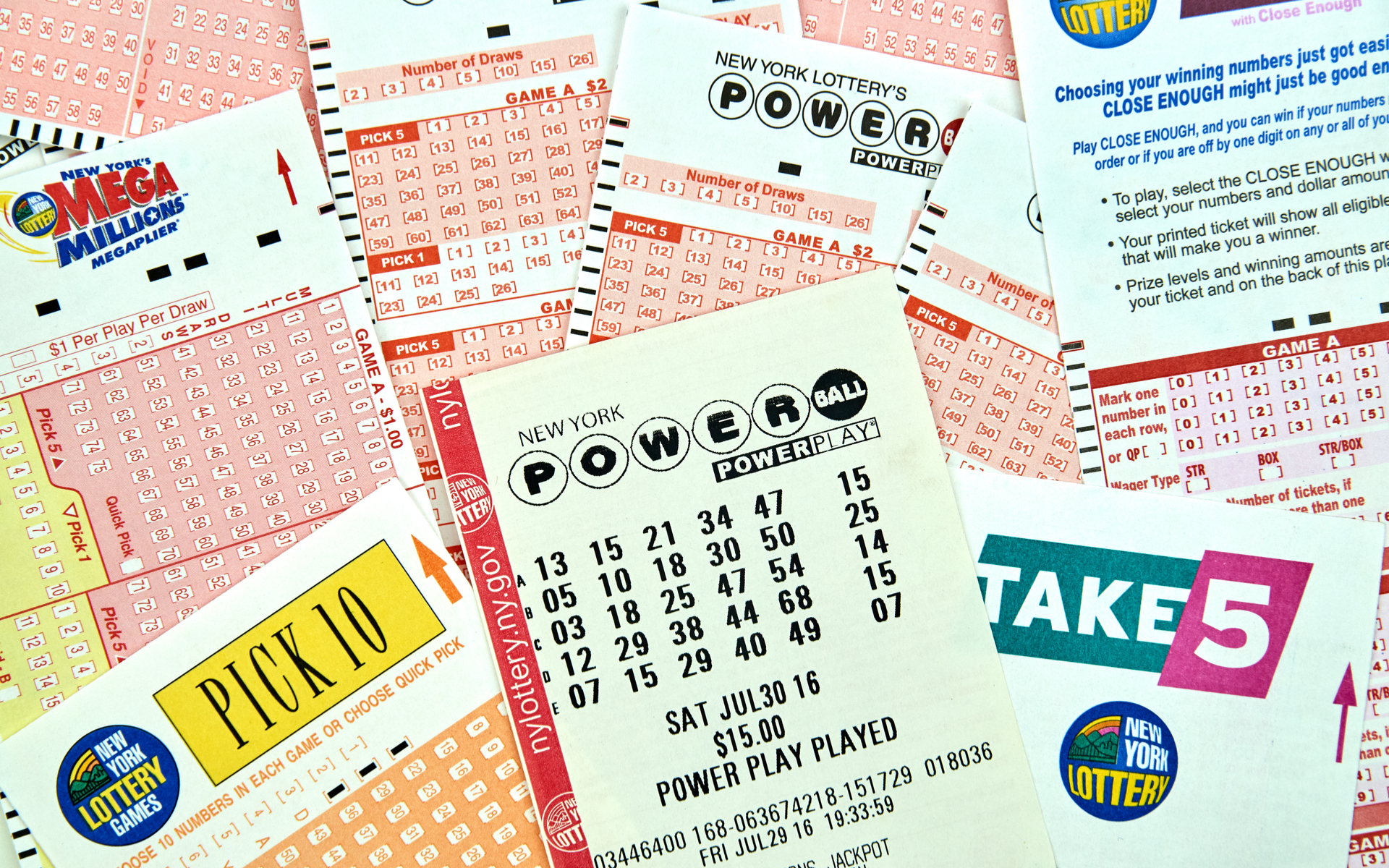 Bitcoin Too Risky? US Lottery Ticket Sales Exceed Entire BTC Market Cap