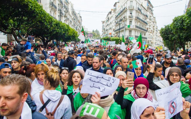 Algeria protests bitcoin