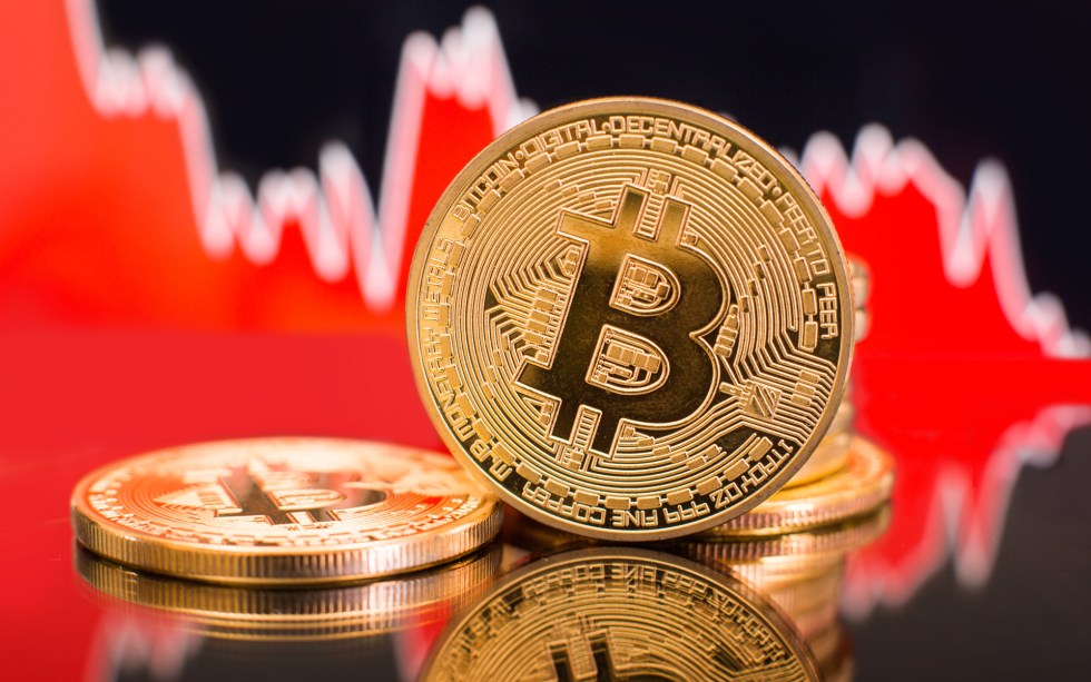bitcoin price crash dump red