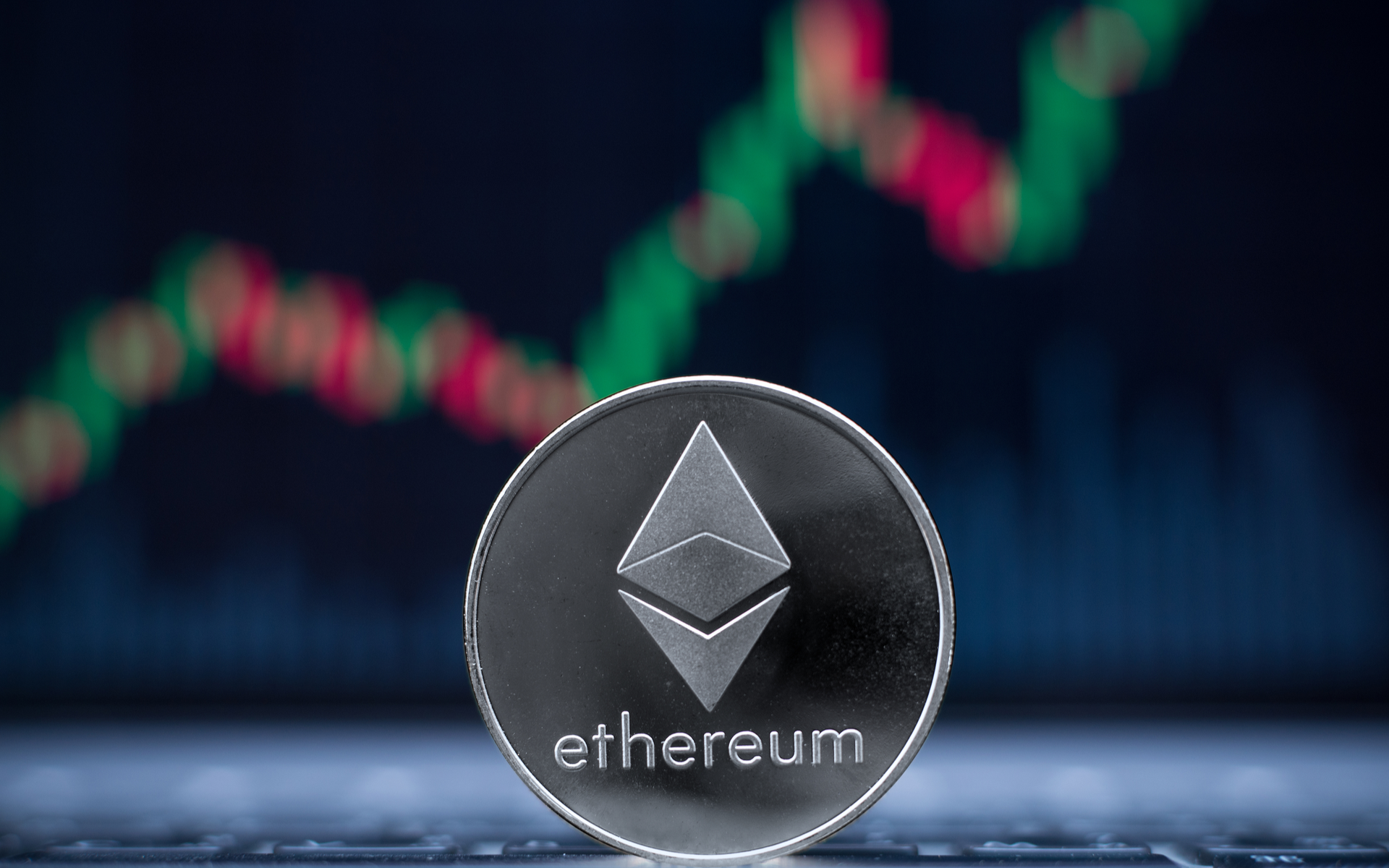 Ethereum Price Analysis: ETH Loses Daily Uptrend as Big Move Imminent