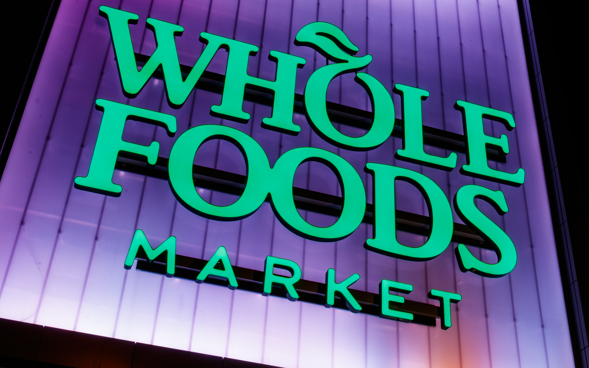 Whole Foods and These Other Major Retailers Are Now Accepting Bitcoin