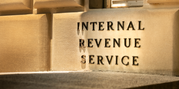 Beware of the IRS, H&S Warns its Crypto Customers