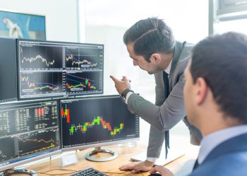 grayscale bitcoin stock