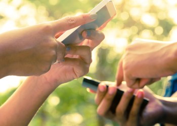 Send Bitcoin Over Social Media Apart from Facebook