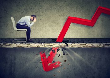 Ripple's XRP 'Expected to See a Major Devaluation': Boom Bust Anchor