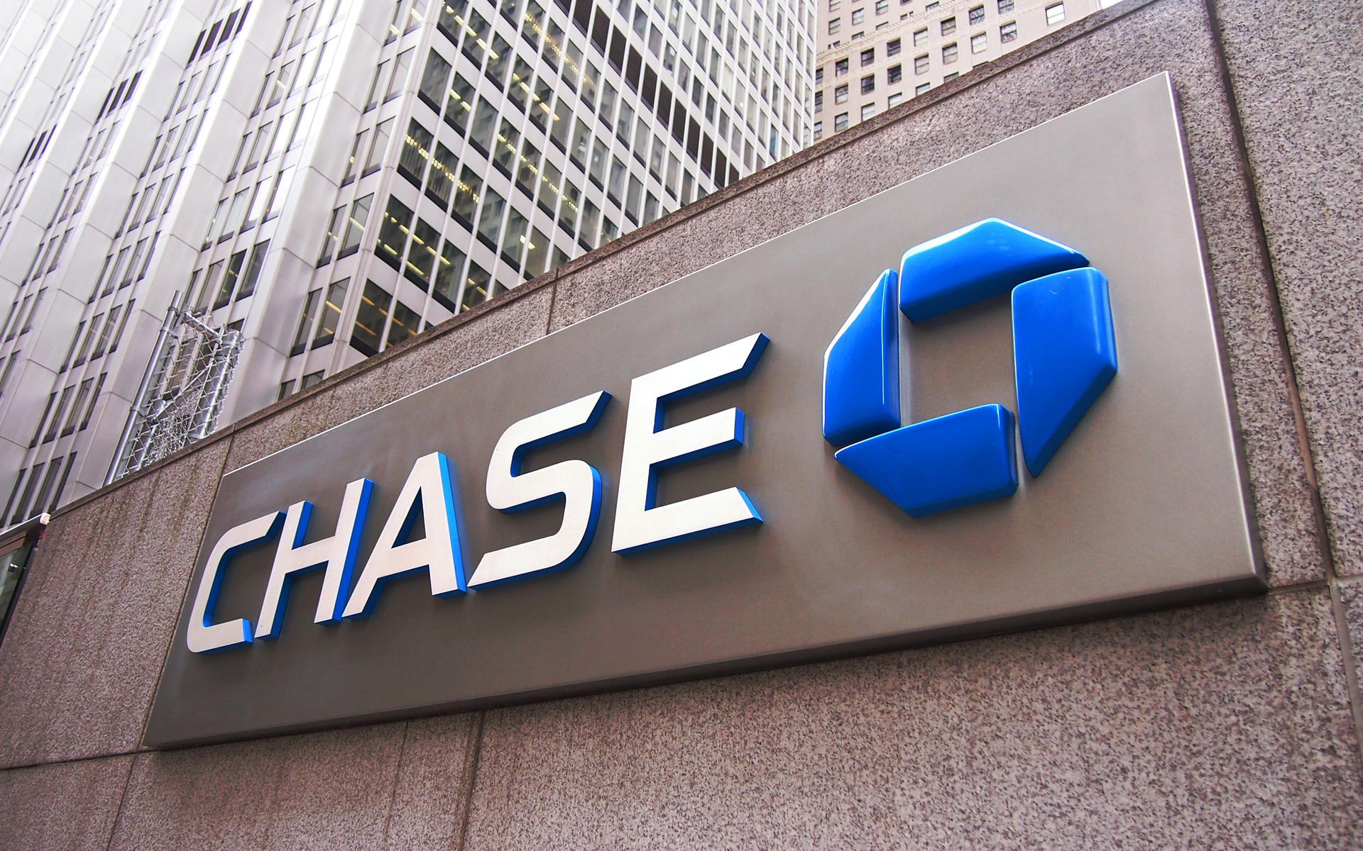 Chase Bank to Settle Crypto Lawsuit By May 2020
