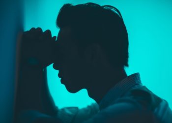 Sad man featured image for altcoin bitcoin piece