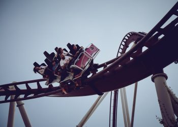 XRP is About to See Massive Volatility; Will It Favor Bears?