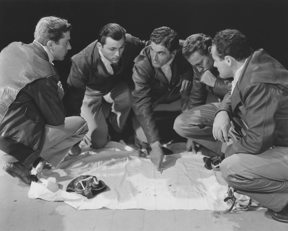 Analyst Explains Why Bitcoin Could Fall Below $15K During Q4