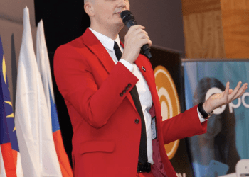 ABEY: Chief Scientist Dr. Ciprian Pungila Delivers Speech At Blockchain Summit Dubai