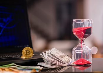 bitcoin pivot point cycle correction gann