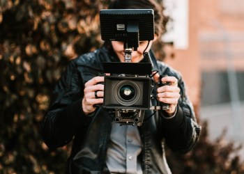 Chamath, paparazzi, BitClout