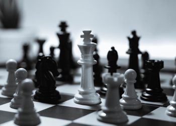 Crypto and Chess: FTX Partners with Magnus Carlsen to Host Bitcoin-fueled Chess Tournament