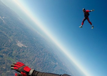 Bitcoin’s Daily Active Addresses Plummet As Top Theory Builds Momentum