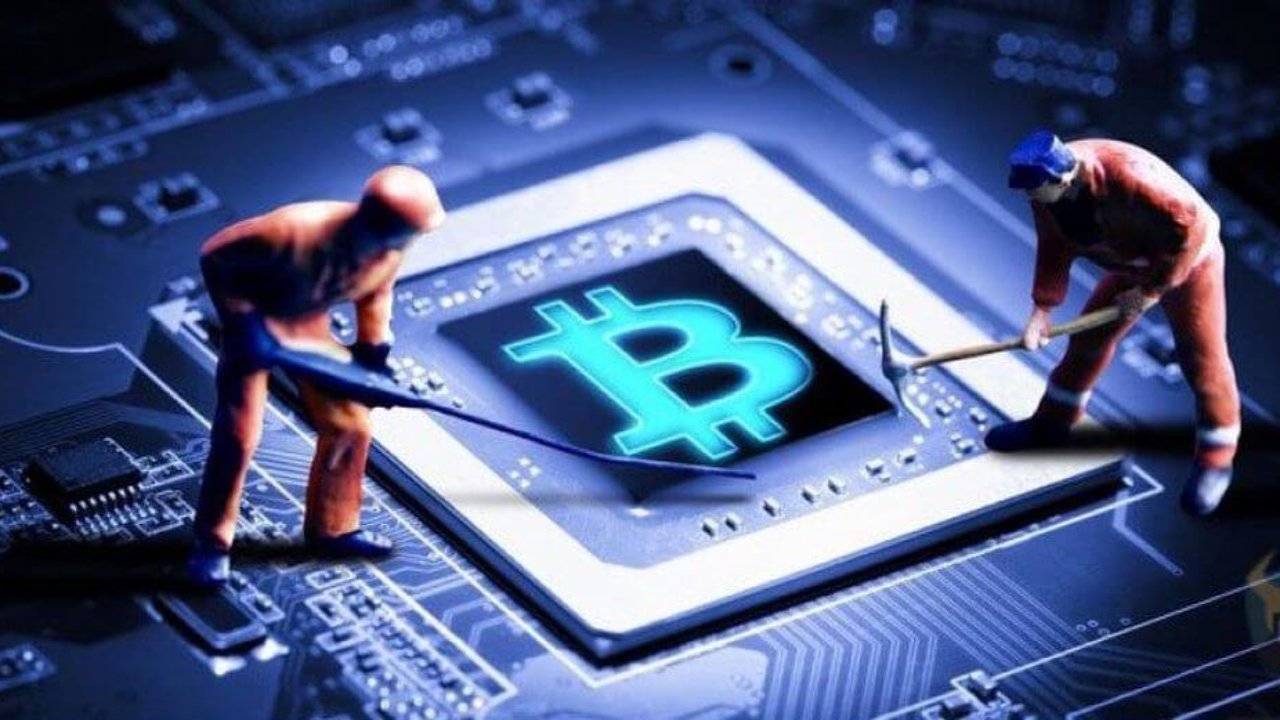 usa is banning bitcoin and crypto mining