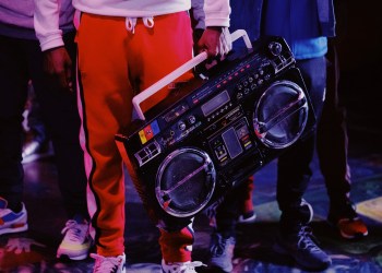 Busta Rhymes, a boombox
