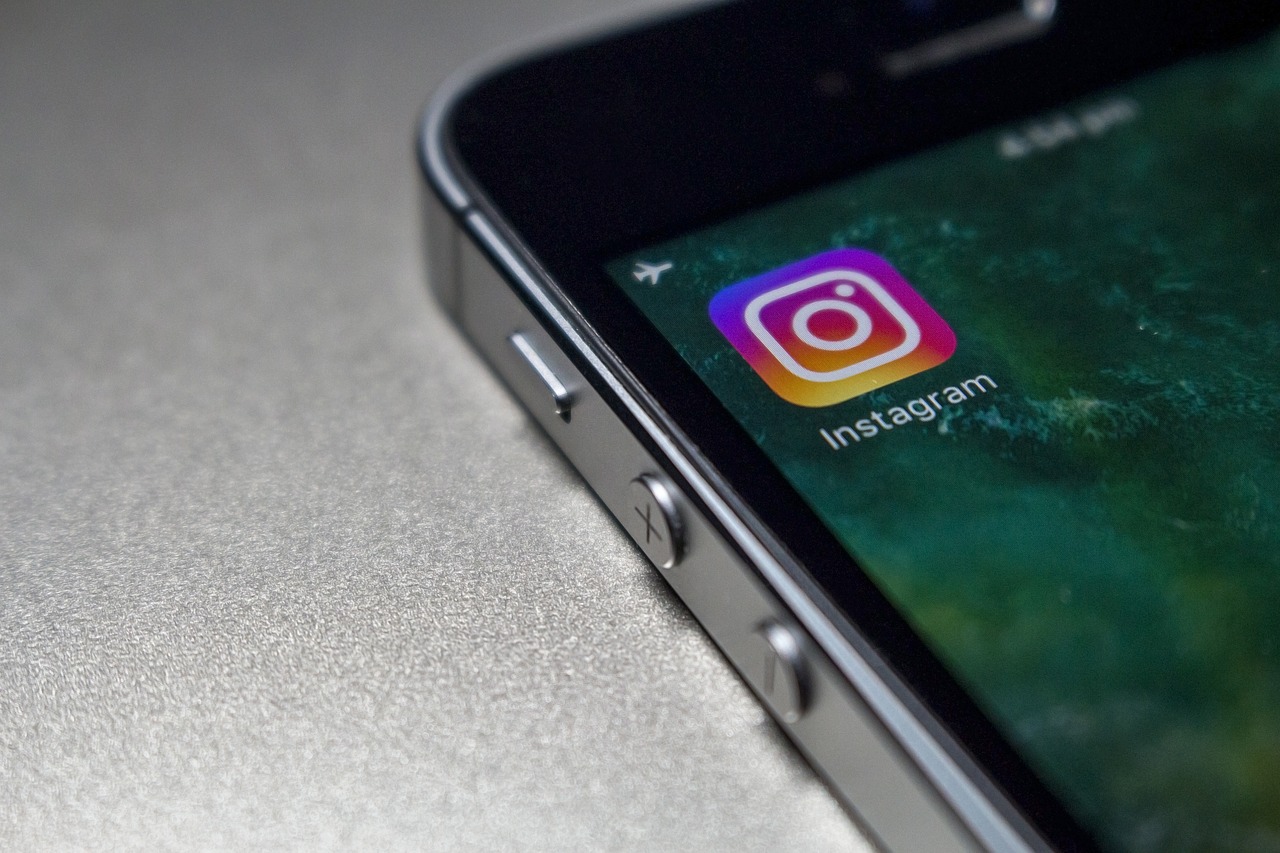 Instagram To Allow Users Sell NFT Collectibles, New Leak Reveals