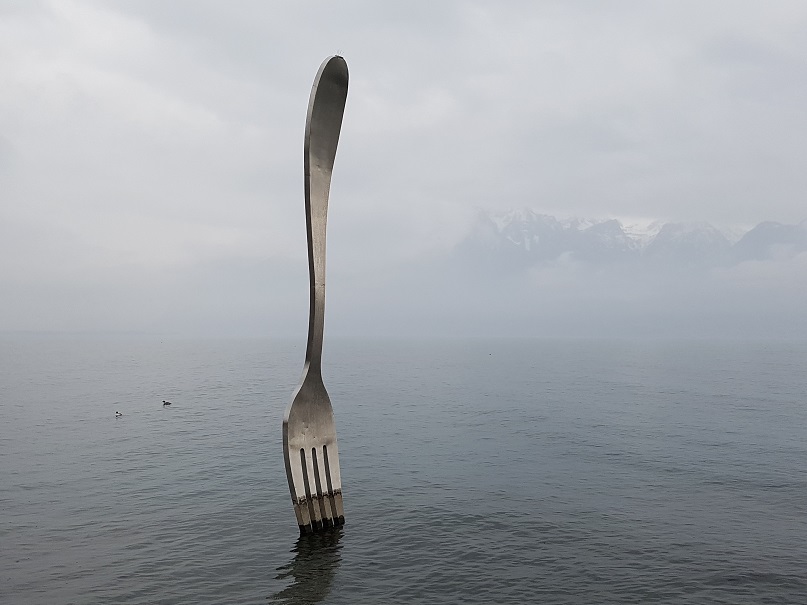 Unforkable, a fork in a lake