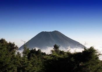 Vitalik Buterin, El Salvador, volcano